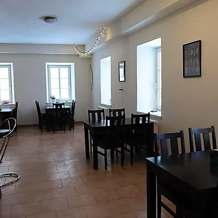 Rollba Inn